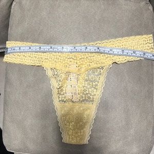 Brand New lace thong Victoria’s Secret size M , never been worn